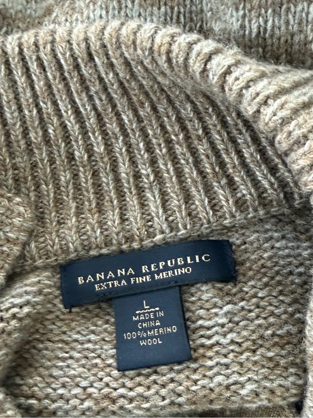 Banana Republic Extra Fine Merino Wool Sweater Large Mock Neck Sweater